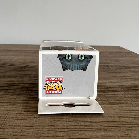 Funko Chessur Pocket Pop Keychain Disney Alice Through the Looking Glass - Picture 6 of 7